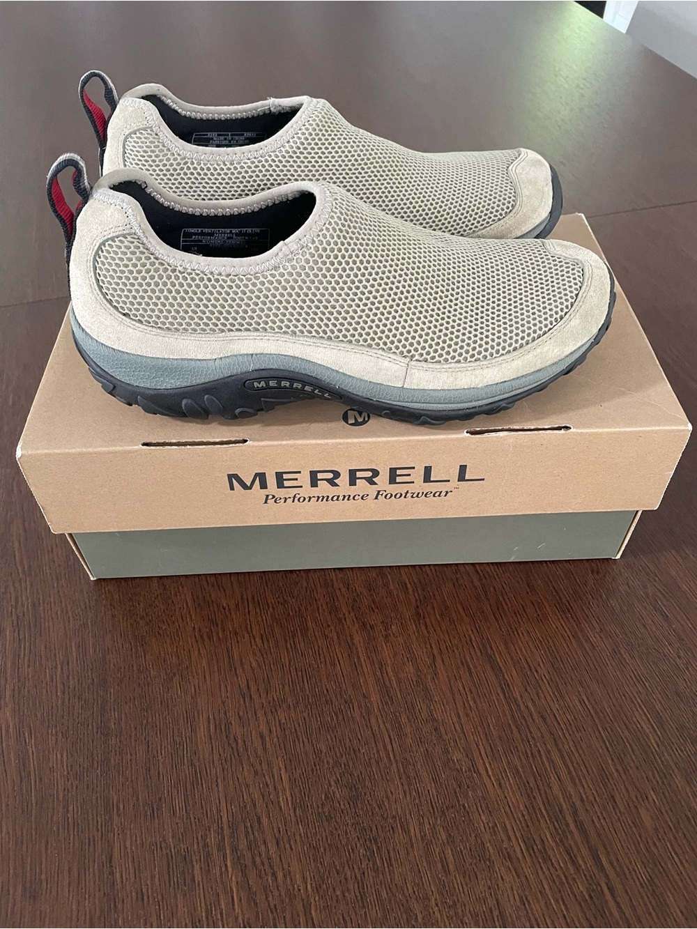 Merrell Ladies Slip-On Mesh Loafers in Olive and Black with Red Pull Tabs